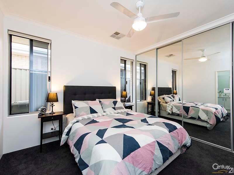 18 Makassar Way, Clarkson WA 6030