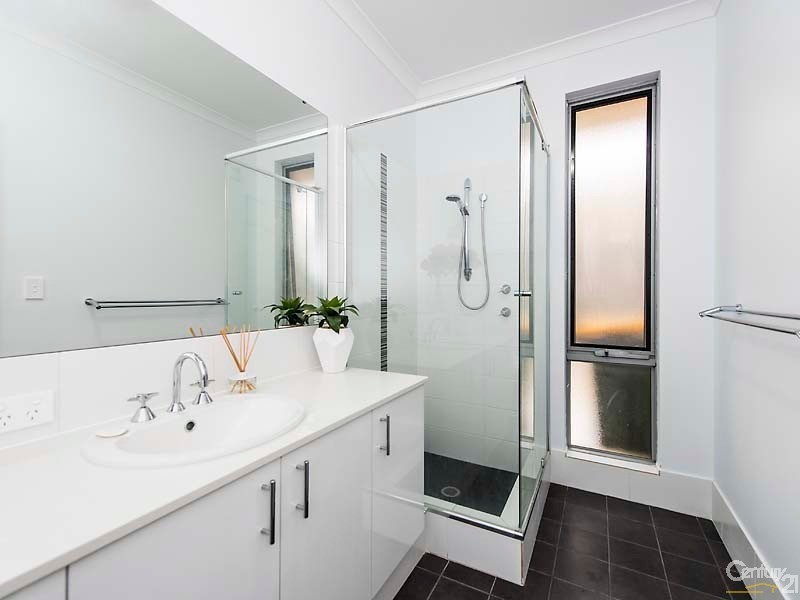 18 Makassar Way, Clarkson WA 6030