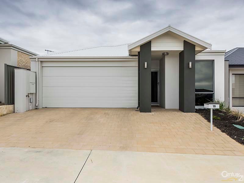 18 Makassar Way, Clarkson WA 6030