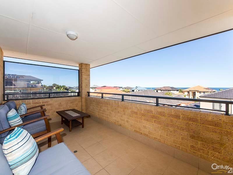 4 Manta Pass, Mindarie WA 6030