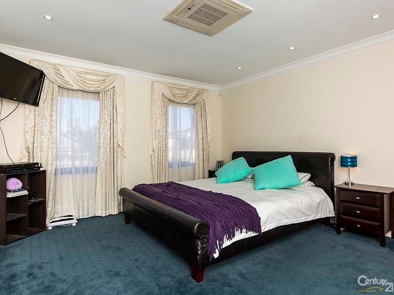 7 Maroubra Way, Clarkson WA 6030