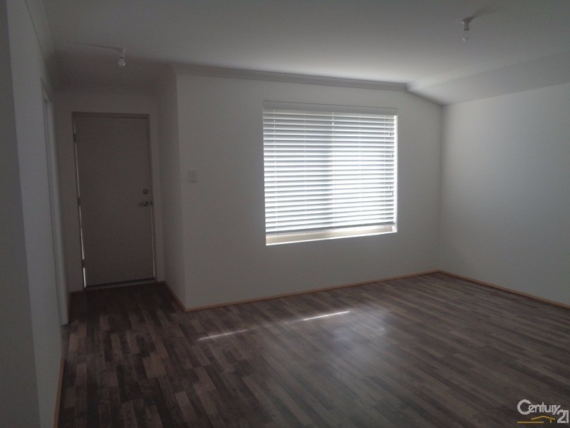 22 Bluewater Drive, Alkimos WA 6038