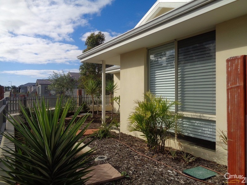 22 Bluewater Drive, Alkimos WA 6038