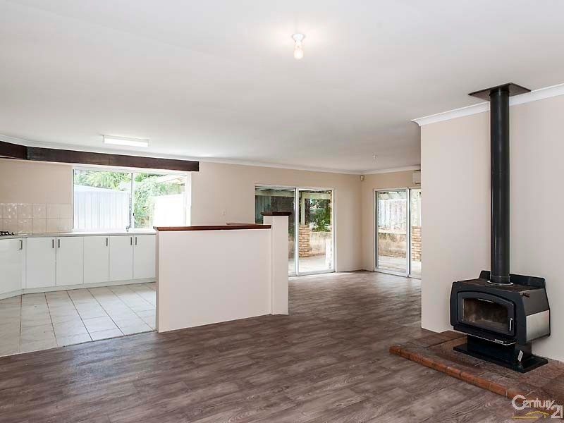 42 Carberry Square, Clarkson WA 6030