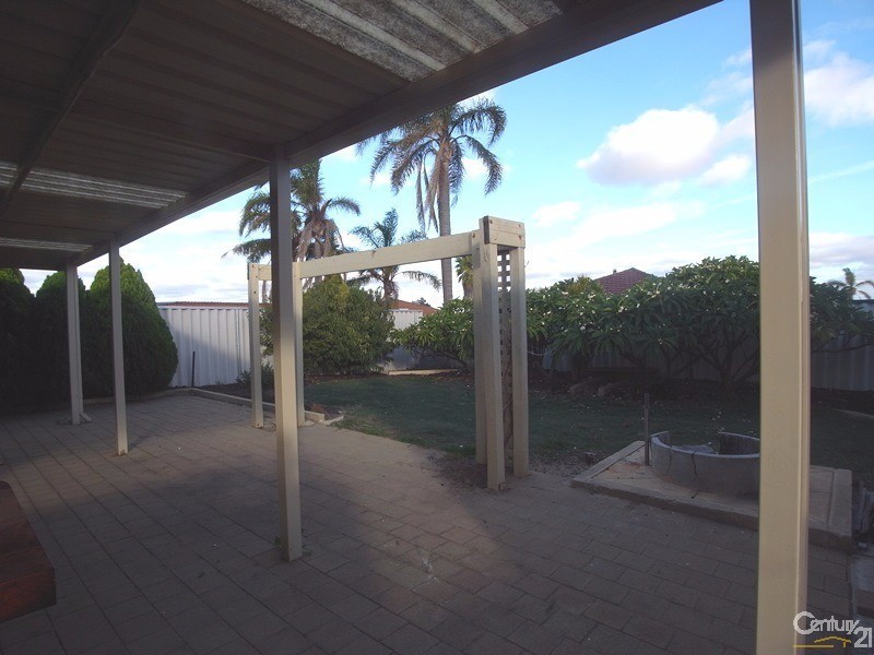 33 Pridmore Glen, Clarkson WA 6030