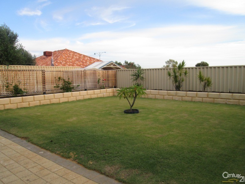 5 Tetbury Road, Butler WA 6036