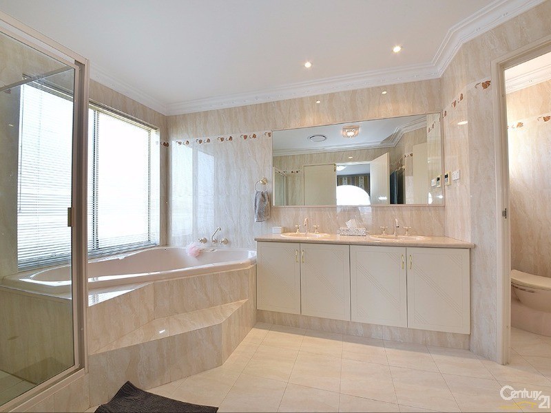 22 Rainham Avenue, Mindarie WA 6030