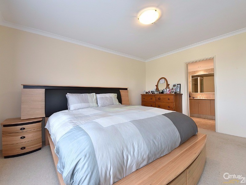 22 Rainham Avenue, Mindarie WA 6030