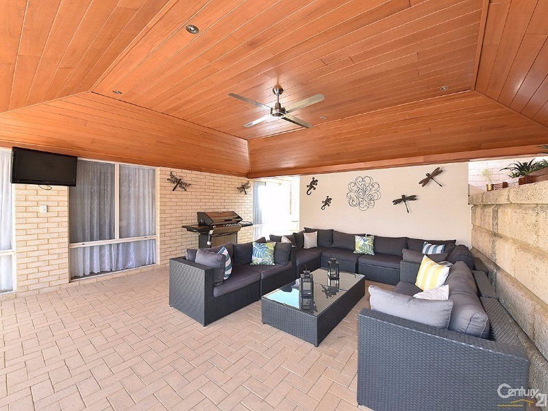 22 Rainham Avenue, Mindarie WA 6030