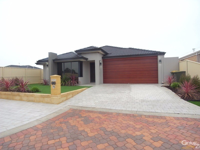 11 Watershed Way, Pearsall WA 6065