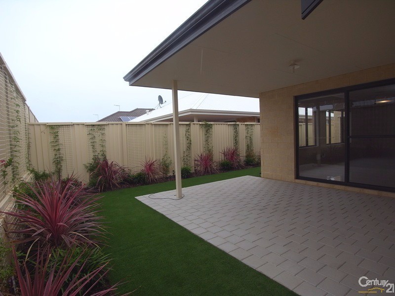 11 Watershed Way, Pearsall WA 6065