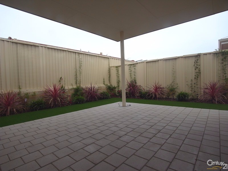 11 Watershed Way, Pearsall WA 6065