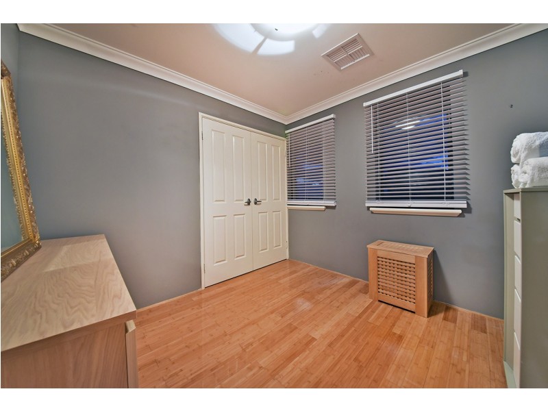 27 Gateshead Loop, Mindarie WA 6030