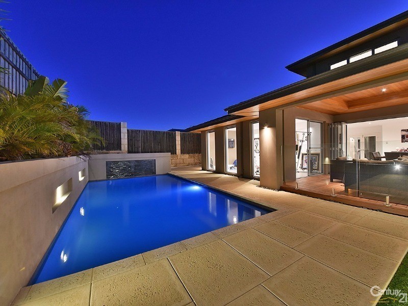 6 Birkenhead Ridge, Mindarie WA 6030