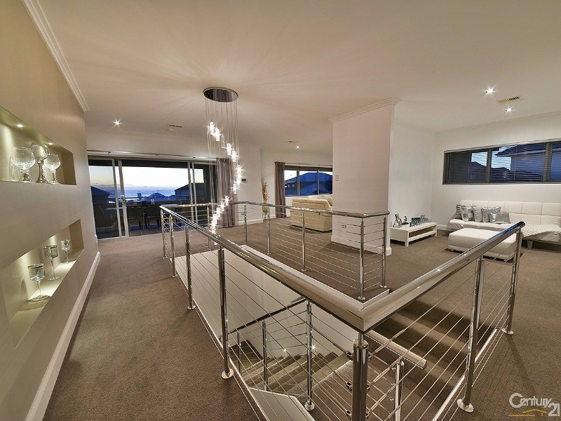 6 Birkenhead Ridge, Mindarie WA 6030