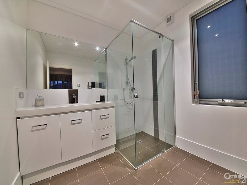 6 Birkenhead Ridge, Mindarie WA 6030