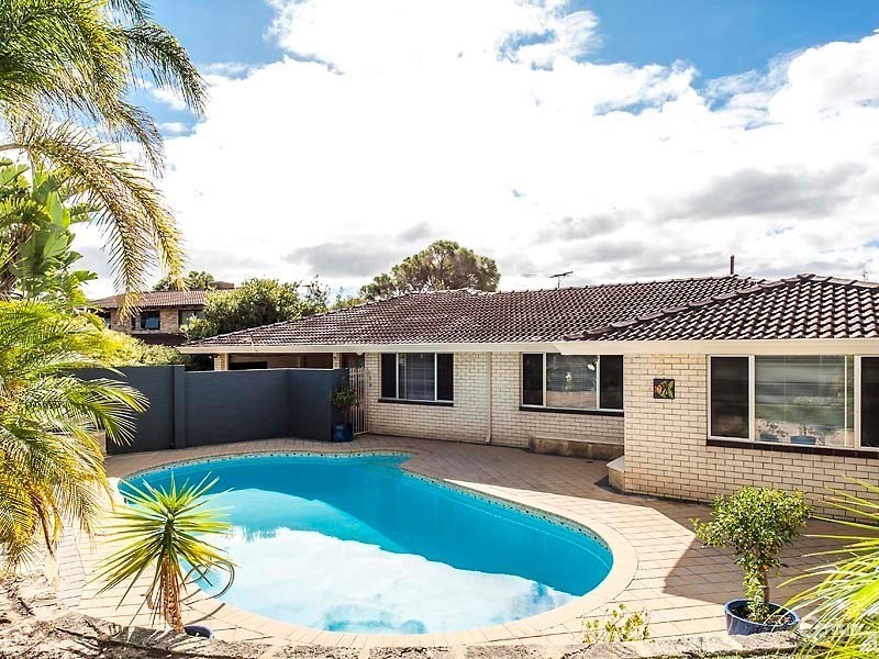 30 Colgrave Way, Duncraig WA 6023