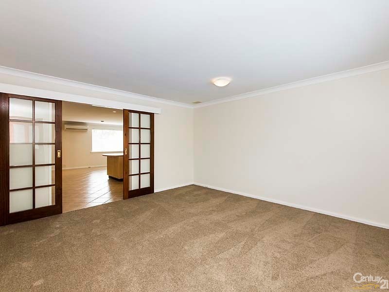 30 Colgrave Way, Duncraig WA 6023