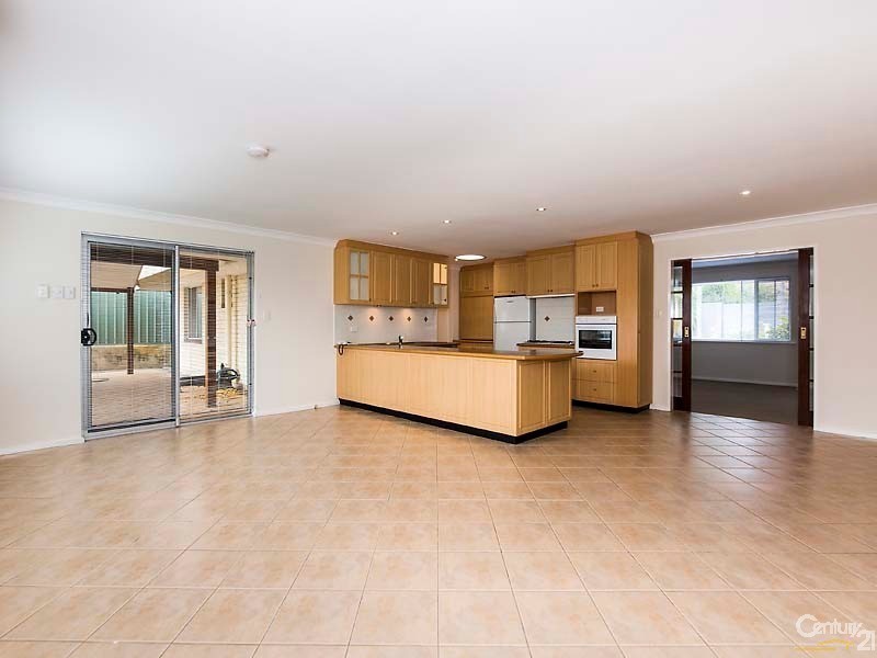 30 Colgrave Way, Duncraig WA 6023