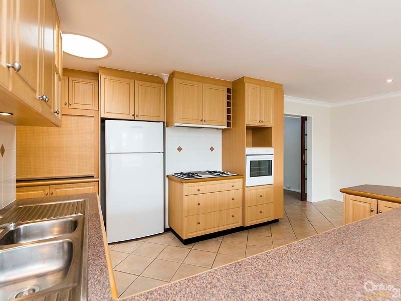 30 Colgrave Way, Duncraig WA 6023