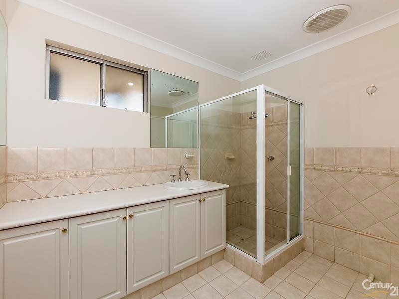 30 Colgrave Way, Duncraig WA 6023