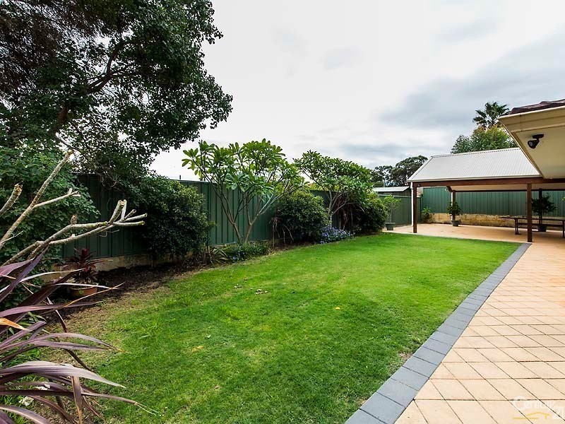 30 Colgrave Way, Duncraig WA 6023