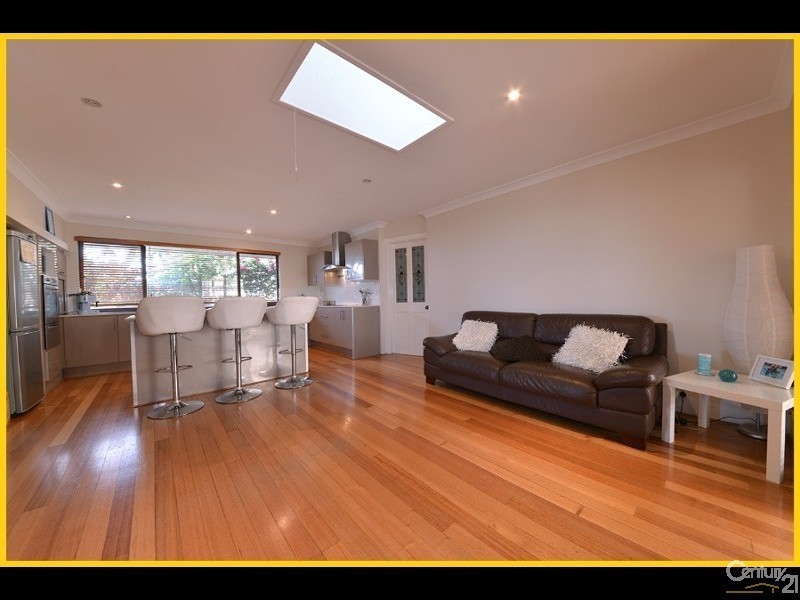 15 Dennis Street, Quinns Rocks WA 6030