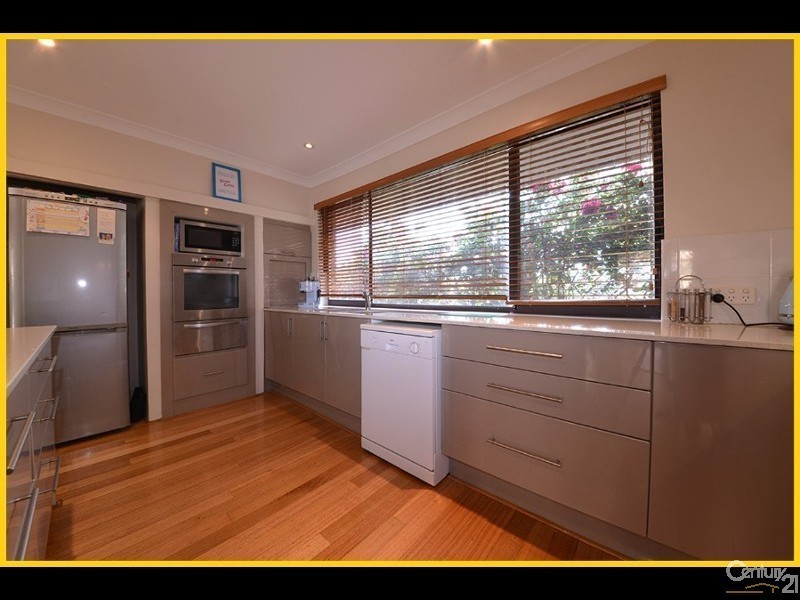 15 Dennis Street, Quinns Rocks WA 6030