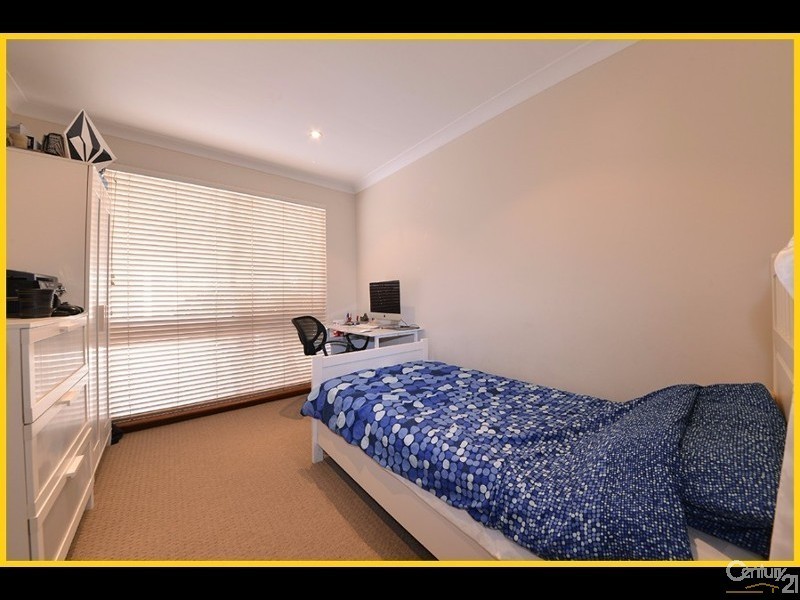 15 Dennis Street, Quinns Rocks WA 6030