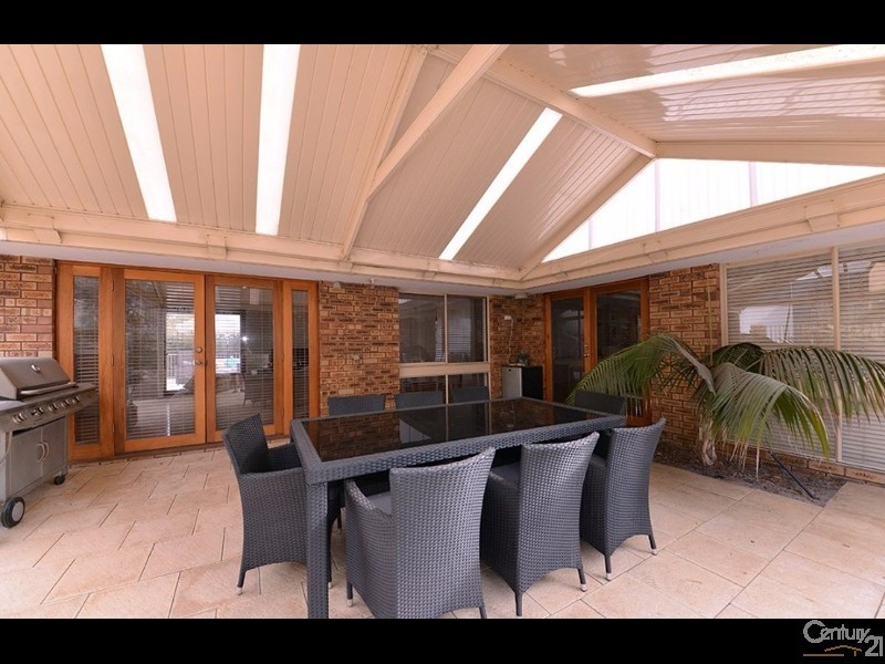 15 Dennis Street, Quinns Rocks WA 6030