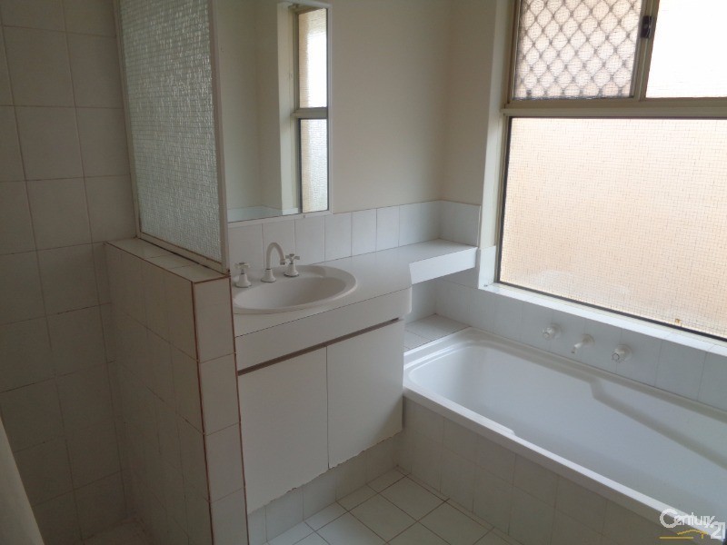 27 White Tern Elbow, Quinns Rocks WA 6030