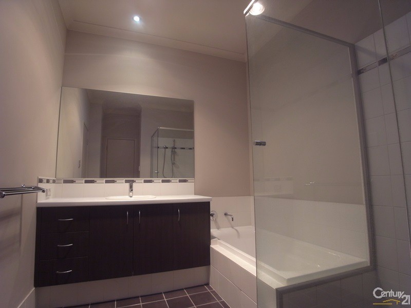 22 Navarre Way, Butler WA 6036