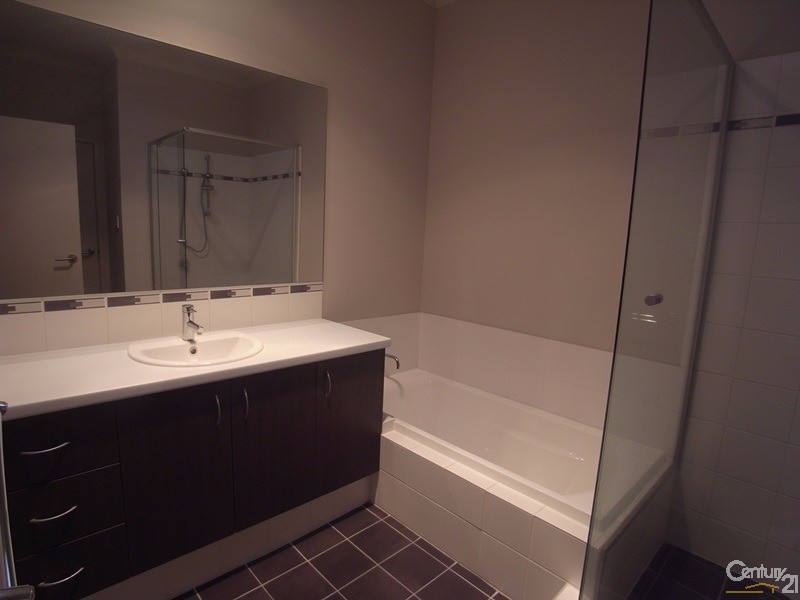 22 Navarre Way, Butler WA 6036