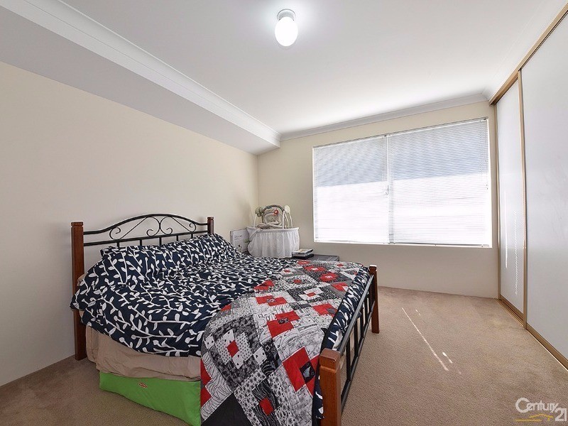 1 Wallis Avenue, Clarkson WA 6030