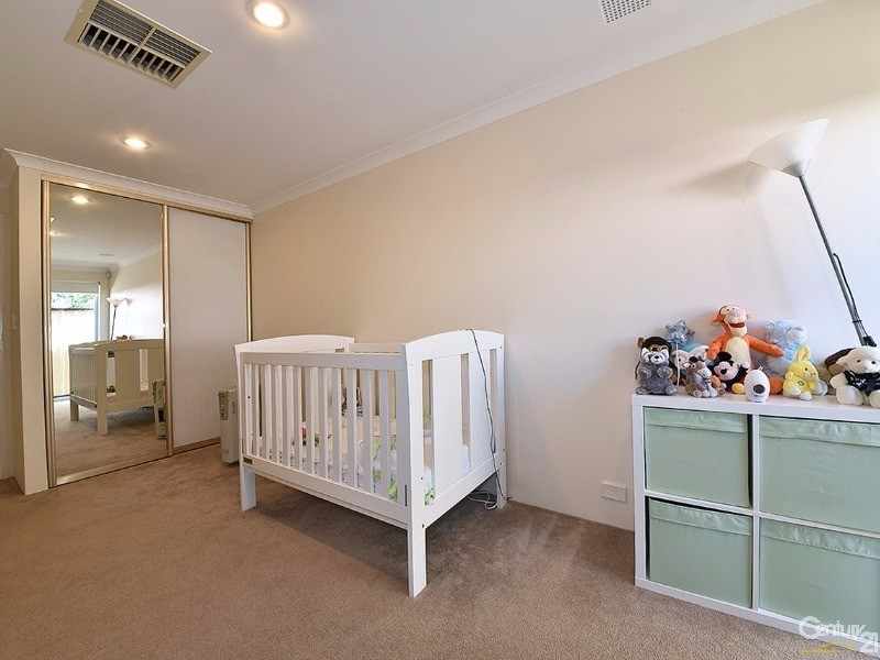 1 Wallis Avenue, Clarkson WA 6030