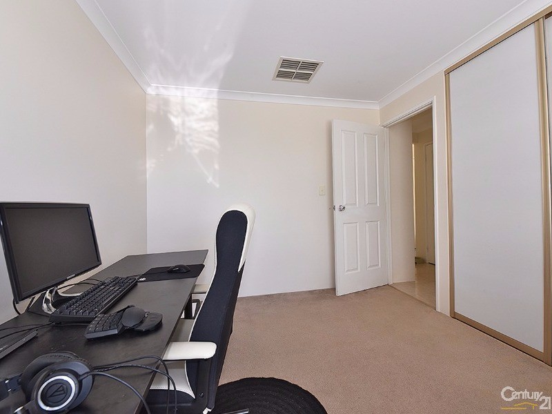 1 Wallis Avenue, Clarkson WA 6030