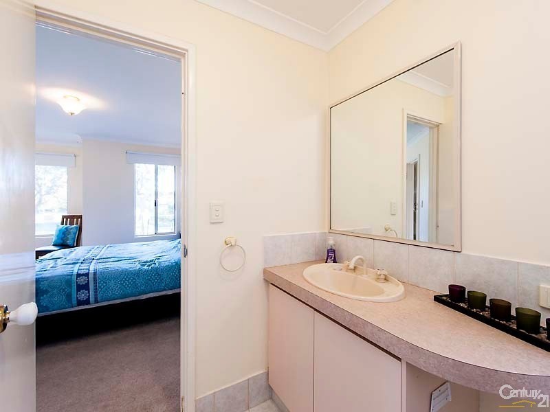 17 Durrington Glade, Clarkson WA 6030