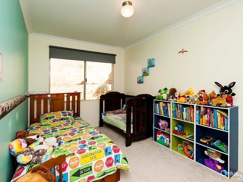 17 Durrington Glade, Clarkson WA 6030