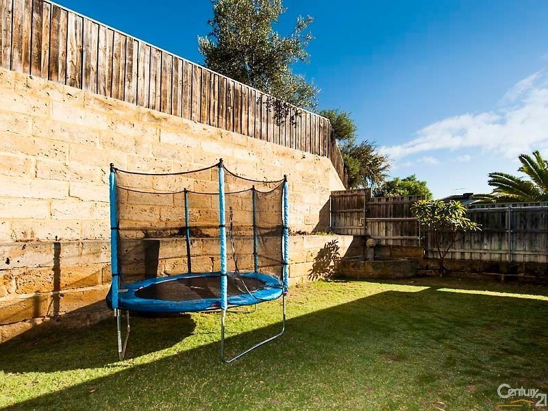 17 Durrington Glade, Clarkson WA 6030