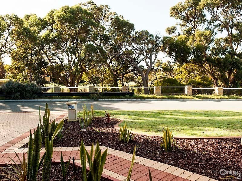 17 Durrington Glade, Clarkson WA 6030