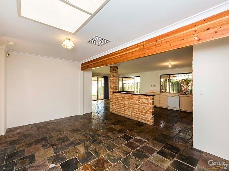 9 Larsson Walk, Clarkson WA 6030