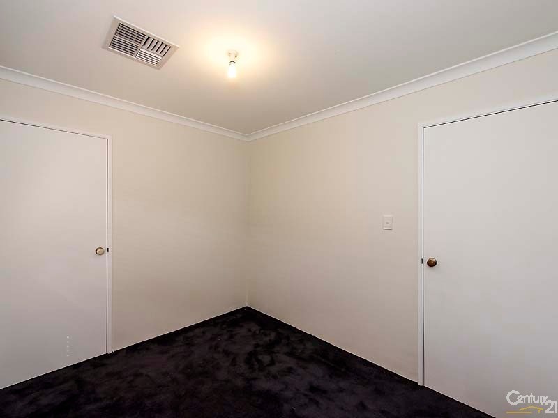 9 Larsson Walk, Clarkson WA 6030