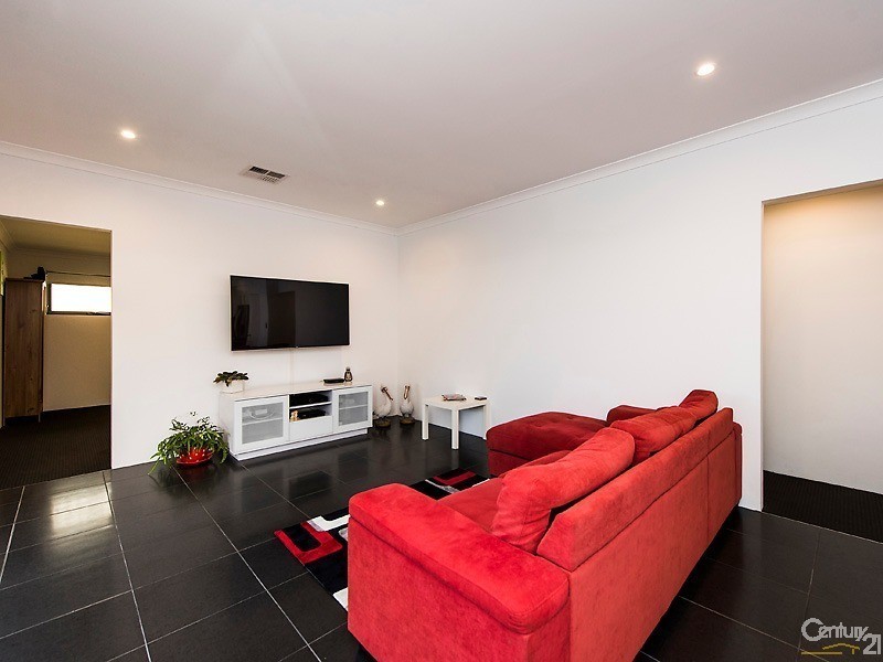 6 Mercado Way, Alkimos WA 6038