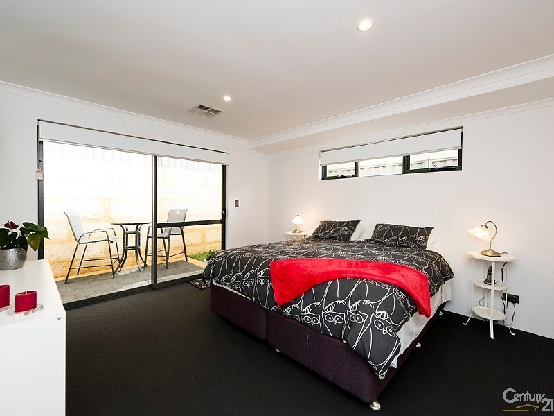 6 Mercado Way, Alkimos WA 6038