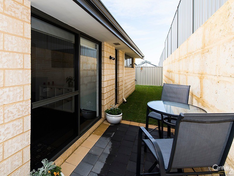 6 Mercado Way, Alkimos WA 6038