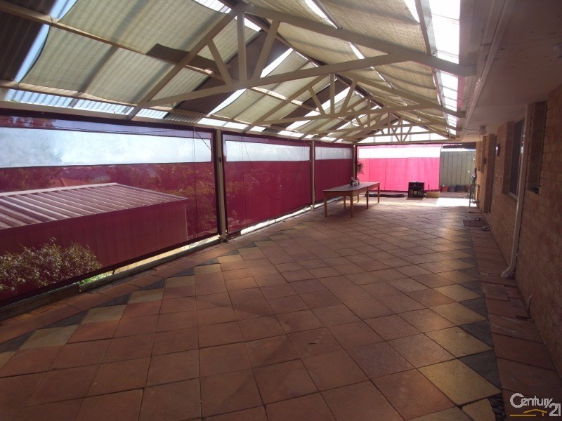 5 Kolan Elbow, Merriwa WA 6030