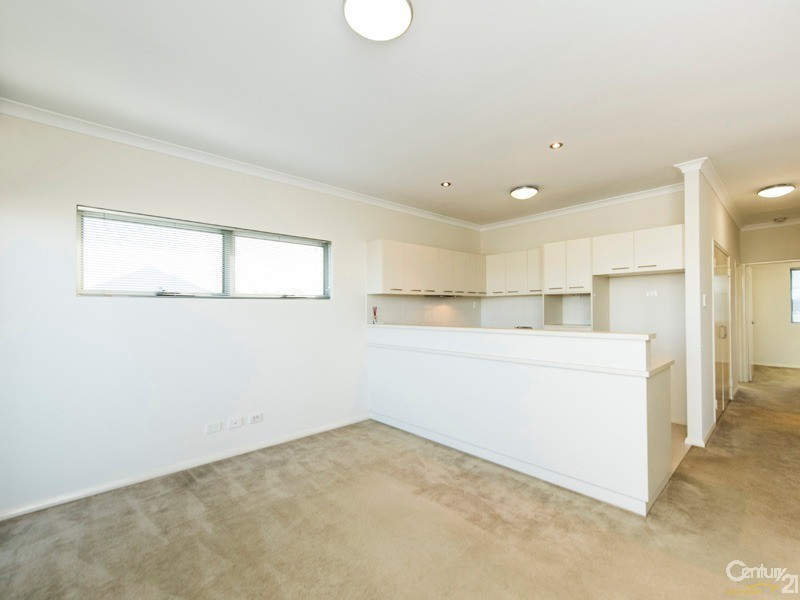19/291 Ocean Keys Boulevard, Clarkson WA 6030