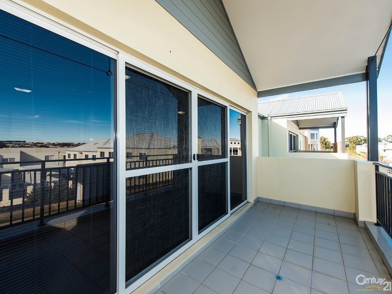 19/291 Ocean Keys Boulevard, Clarkson WA 6030