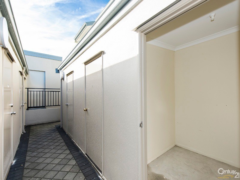 19/291 Ocean Keys Boulevard, Clarkson WA 6030