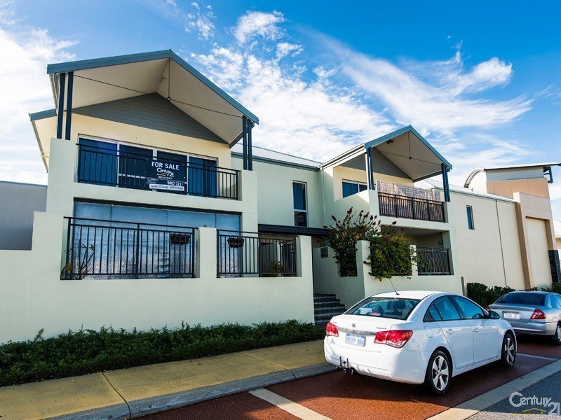 19/291 Ocean Keys Boulevard, Clarkson WA 6030